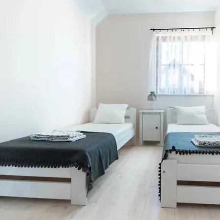 A 145 Miod Malina- Kaszubska Ostoja בית נופש Barkocin