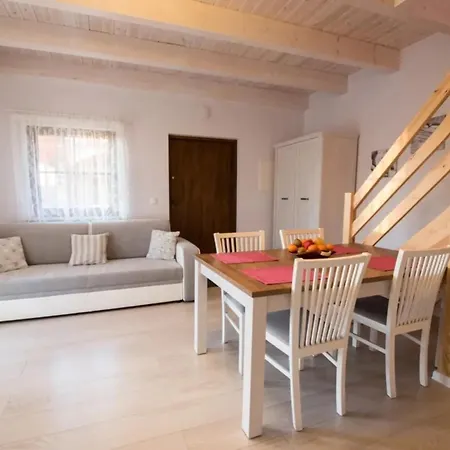 A 145 Miod Malina- Kaszubska Ostoja * Barkocin